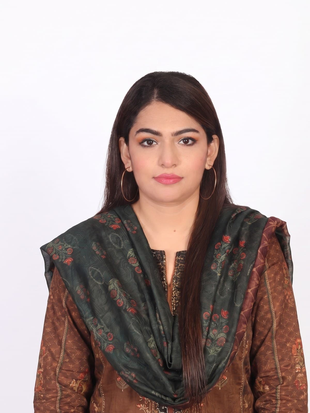 Portrait of Nasrin Sultana, Optyv's CMO